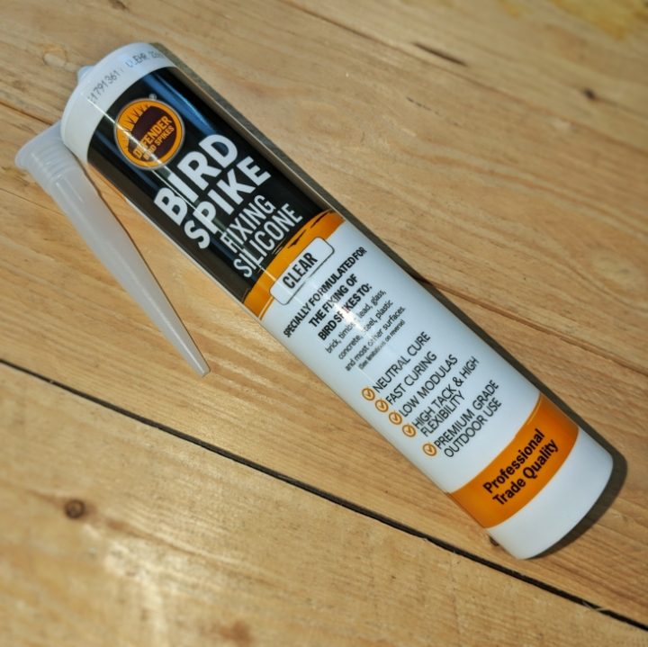 Defender® Pigeon Spike Adhesive Glue Tube